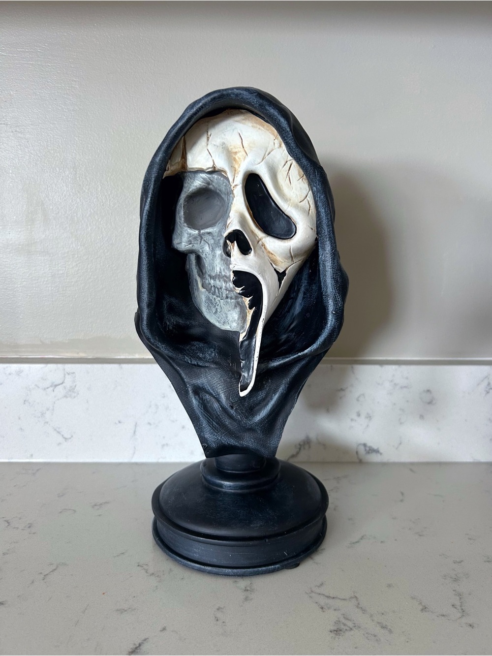 Scream Ghostface Mask Bust Halloween Decor Collectible